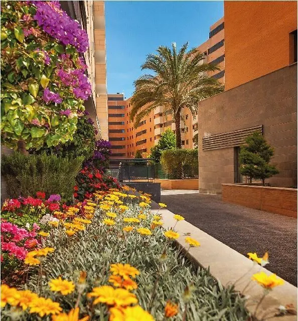Keywise Perfect Location Next To Maria Zambrano Station, Central , Beach ,Pool And Free Parking Malaga