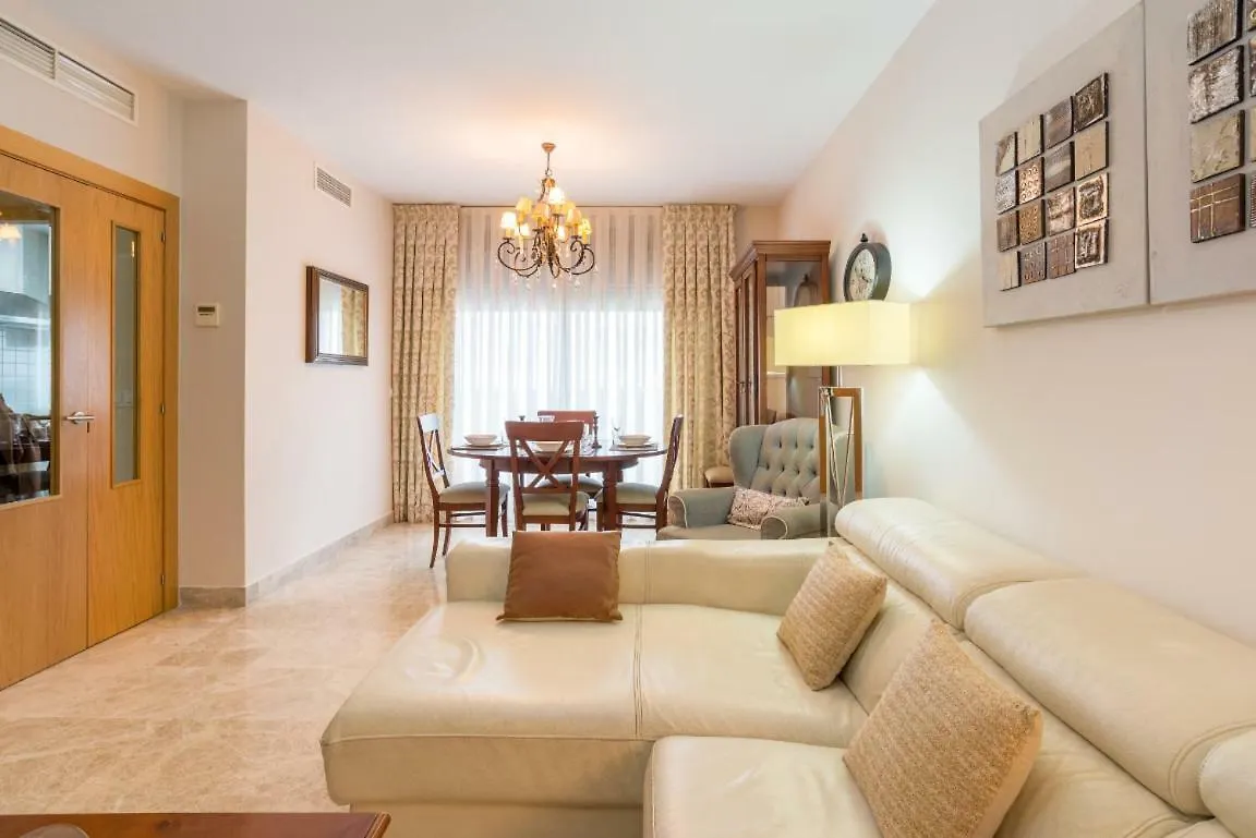 Keywise Perfect Location Next To Maria Zambrano Station, Central , Beach ,Pool And Free Parking Malaga 0*,