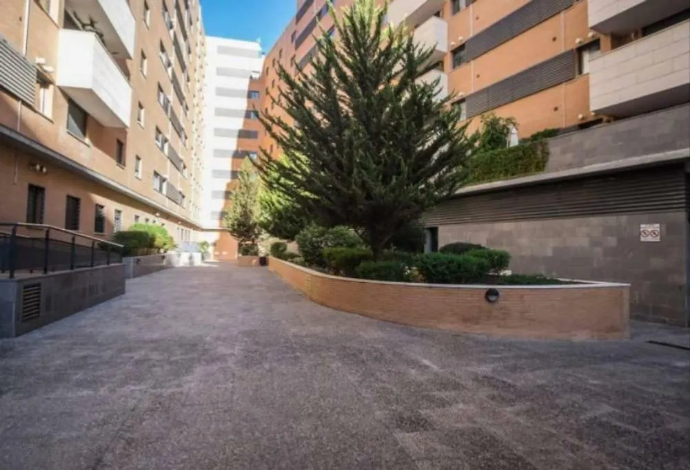 Keywise Perfect Location Next To Maria Zambrano Station, Central , Beach ,Pool And Free Parking Málaga España