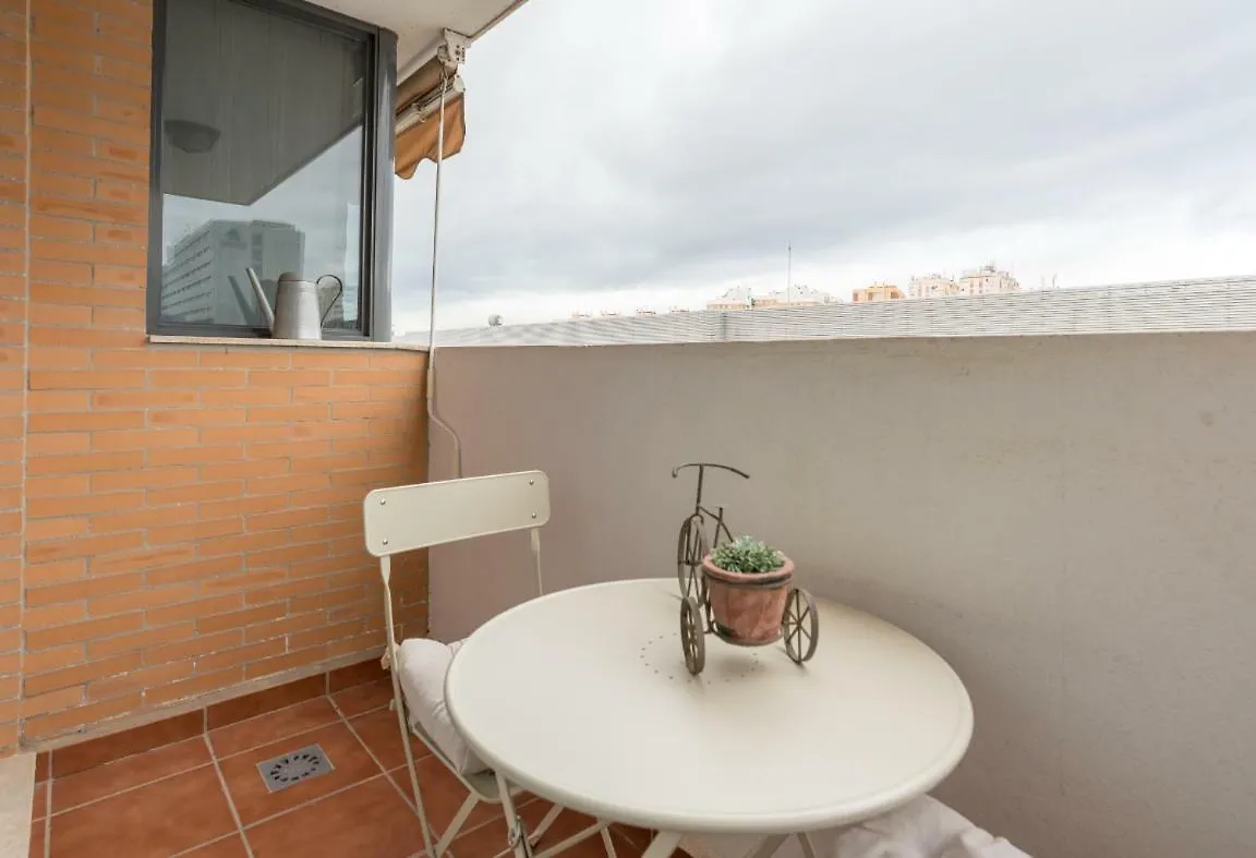 Keywise Perfect Location Next To Maria Zambrano Station, Central , Beach ,Pool And Free Parking Málaga Appartamento